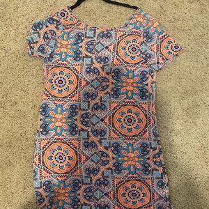 Beautiful colorful dress with pockets